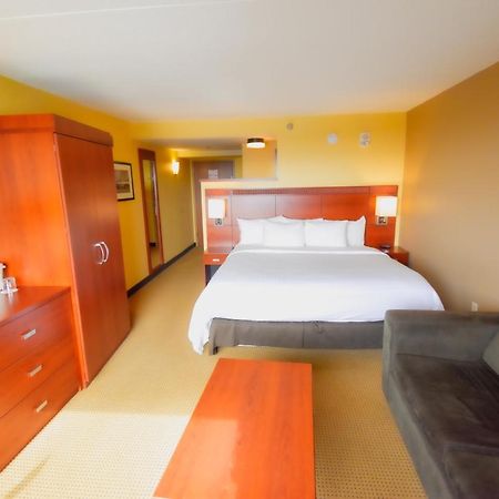 Canad Inns Destination Center Grand Forks Extérieur photo
